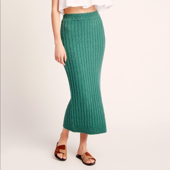 Free People Dresses & Skirts - SOS looking for free people knit skirt (XS)